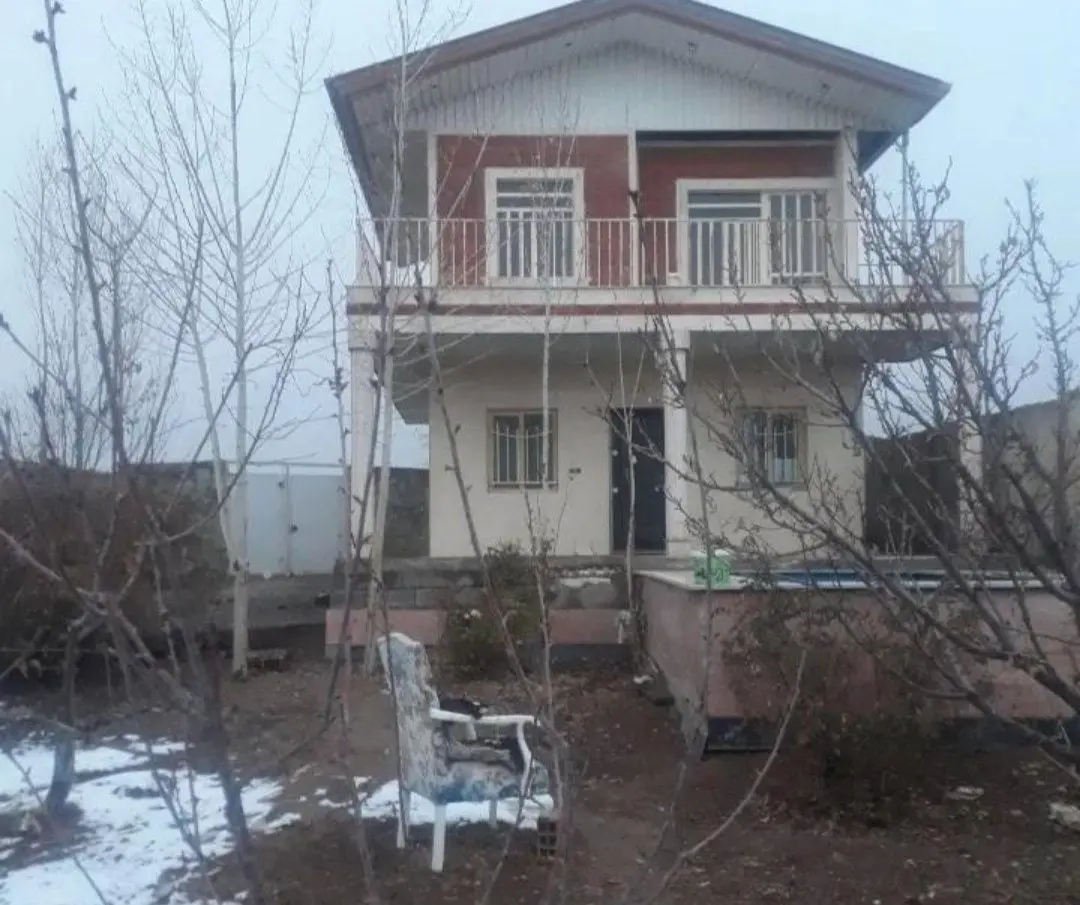 فروش باغ ویلای ۴۰۰ متری با استخر در فشند فروش باغ ویلای ۴۰۰ متری با استخر در فشند