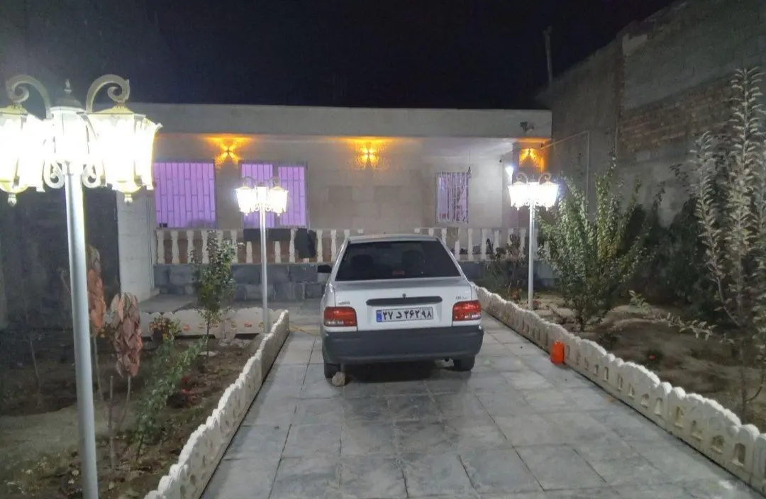 فروش باغ ویلای نوساز ۳۴۰ متری در چندار
